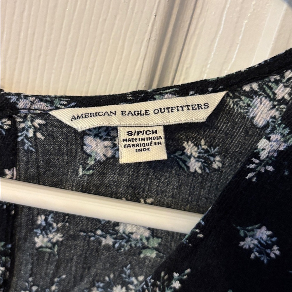 American Eagle Romper - Picture 4 of 7